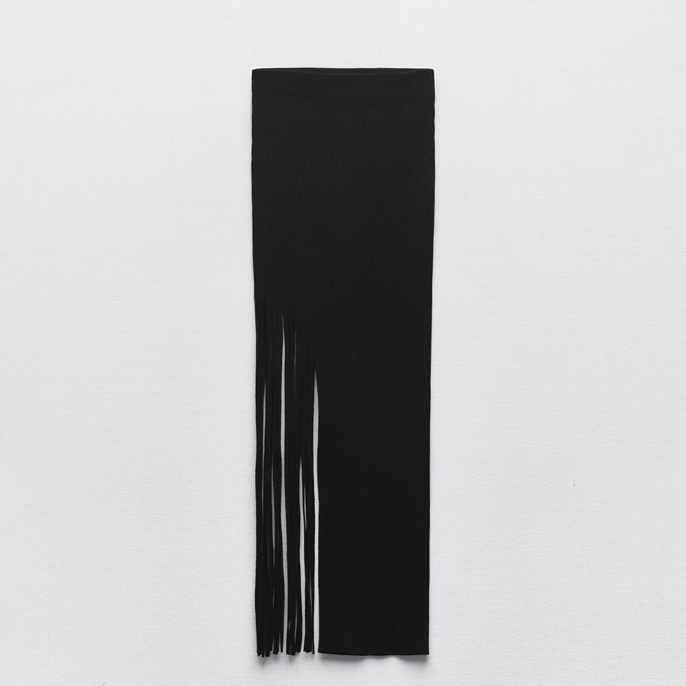 ZARA Black Ribbed Fringed Skirt size Small